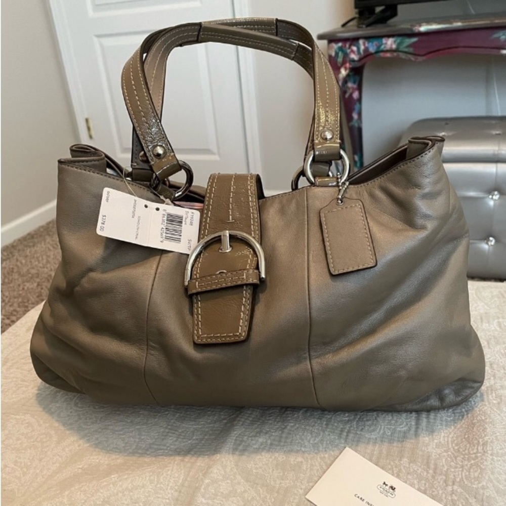 🌺NWT Coach Tan Bag